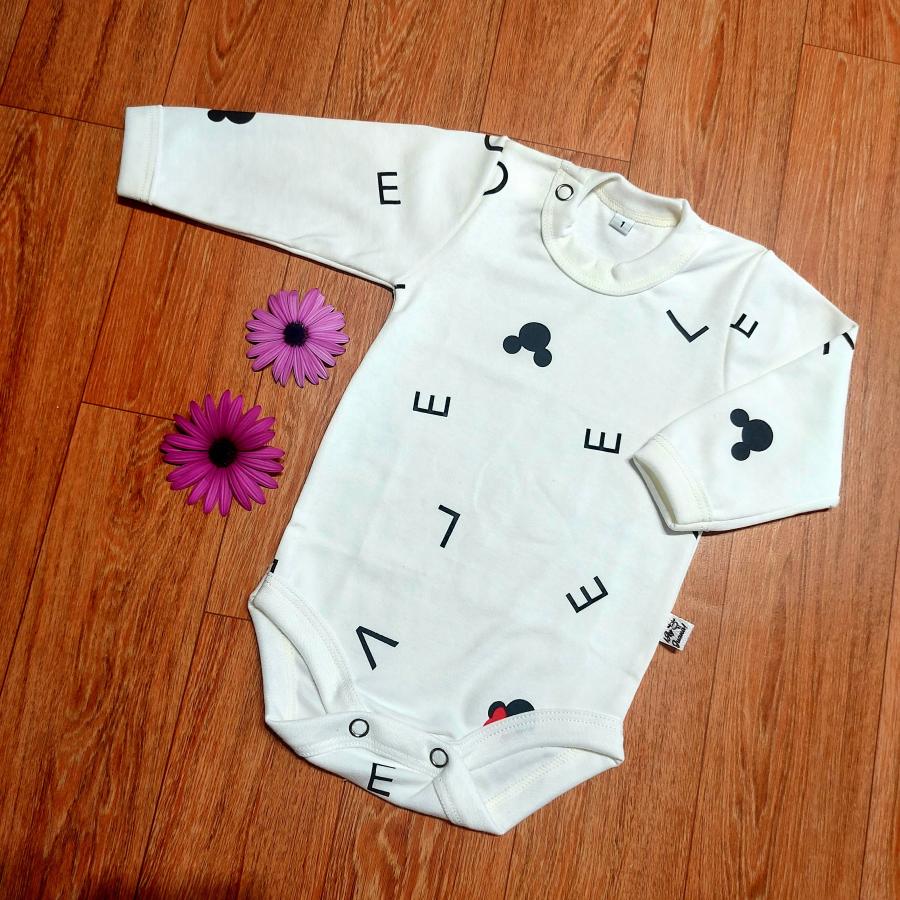 Body 06 a 12 meses 