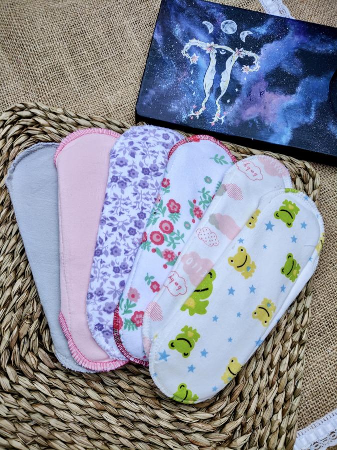 Toalla menstrual mediana 