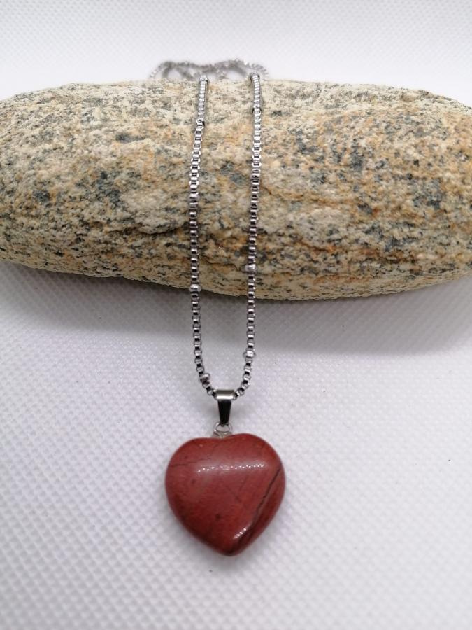 Dije Corazón Jaspe Rojo con Cadena Gruesa de Acero