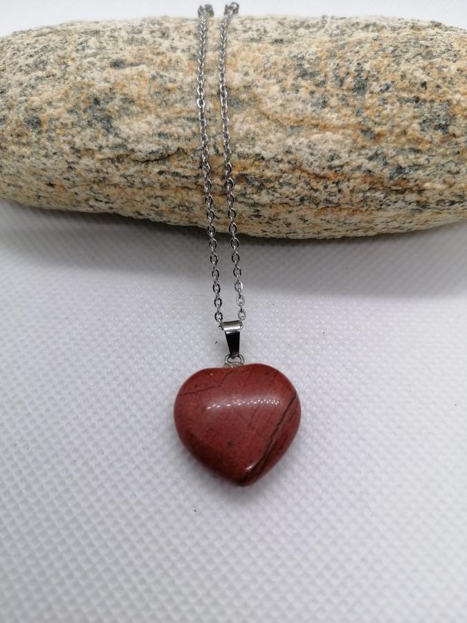 Dije Corazón Jaspe Rojo con Cadena Fina de Acero