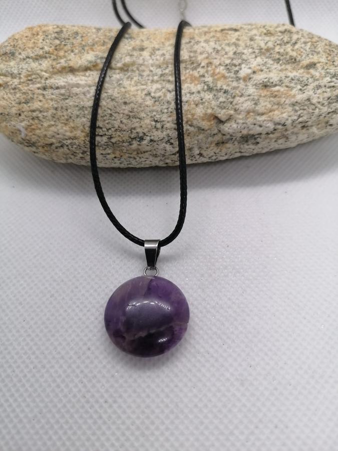 Dije Circulo Amatista con Cordón Negro