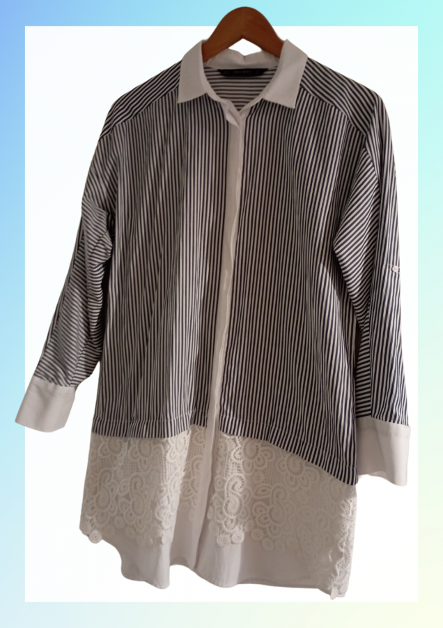 Camisa larga Zara con encaje