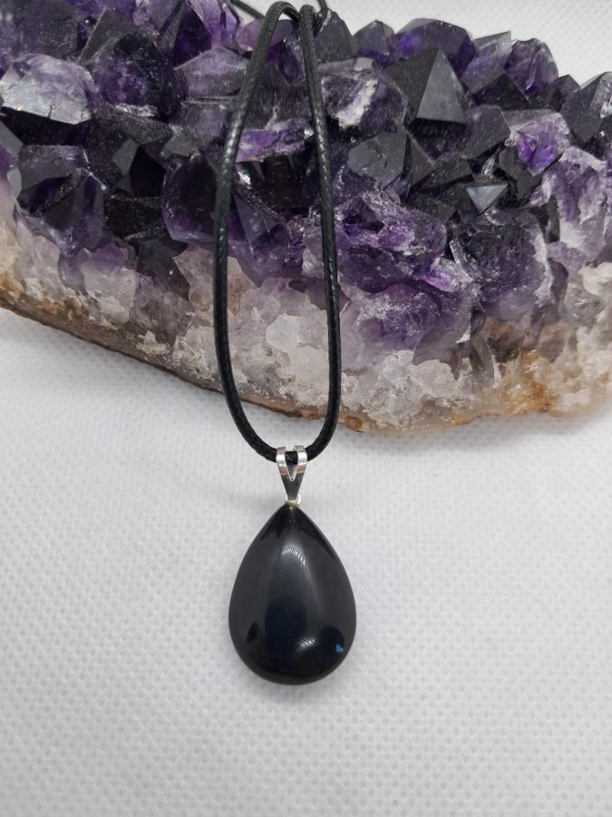 Dije Gota Obsidiana con Cordón Negro